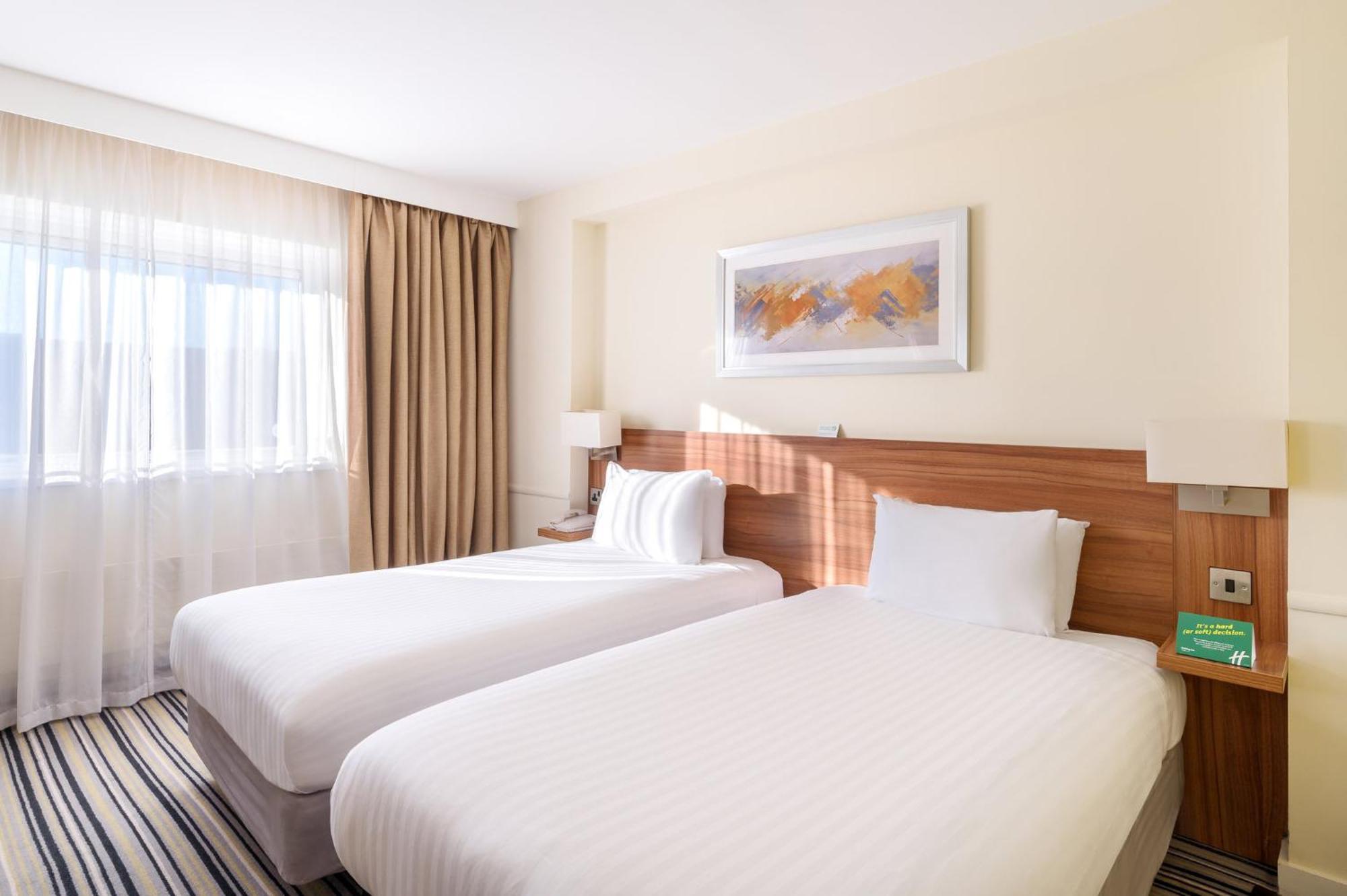 By Ihg Hotel